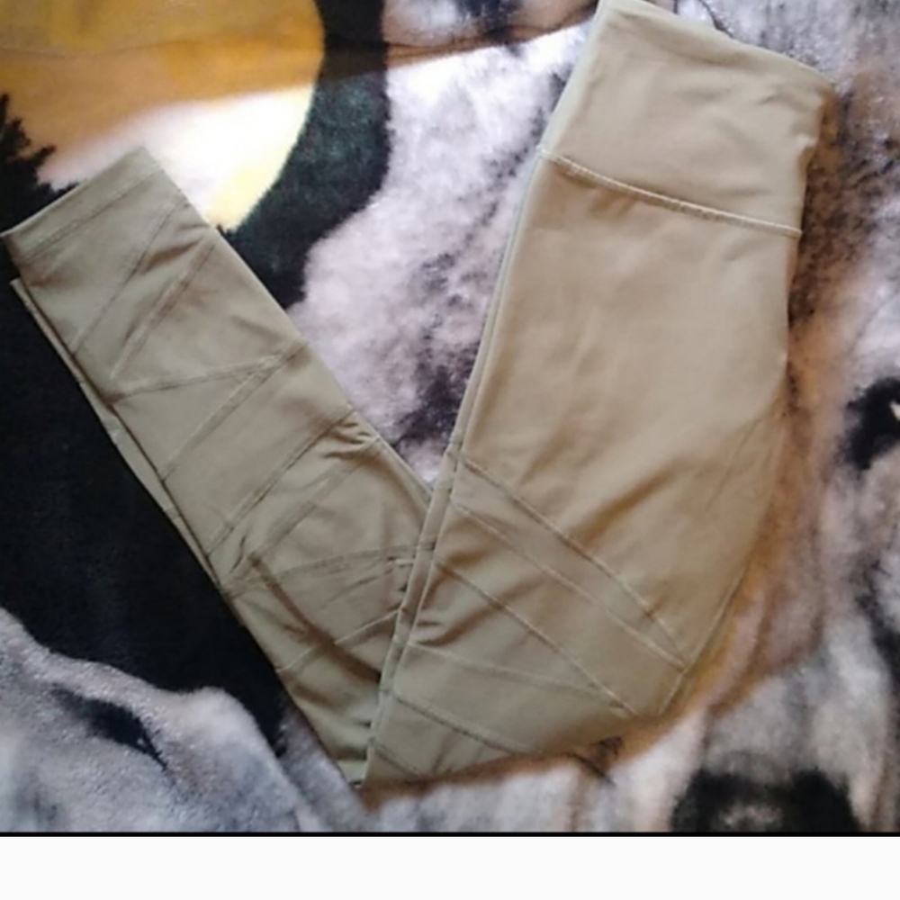 Victoria's Secret Knockout Mesh Leggings Tights